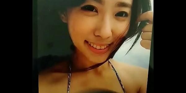 Taiwanese girl solo